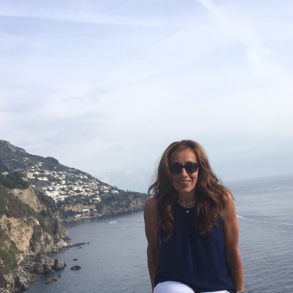 Meet your Posher, Judith - Picture 1 of 1